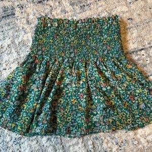 19 Cooper Women’s Size Small Green Floral Mini Skirt